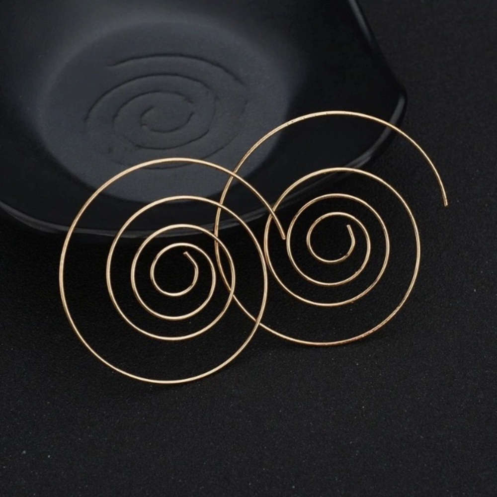 ๐๐๐ฒFIRM๐โBUNDLEโ๐4 DISCOUNT!๐SPIRAL HOOPS!๐ - Picture 3 of 8